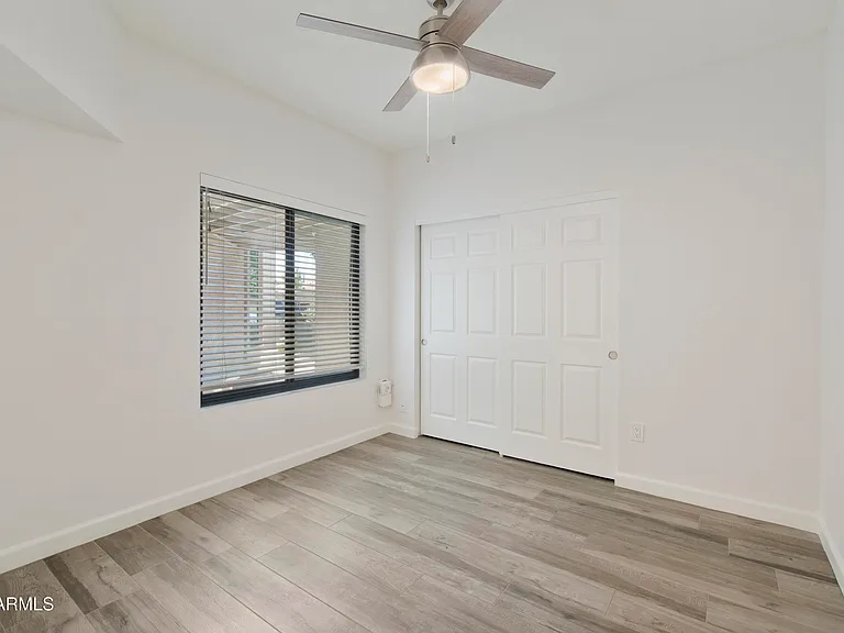 9505 N 106th Pl — Photo 16