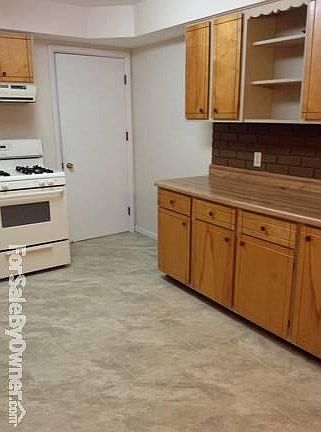 4th image of 237 Jessie Ave