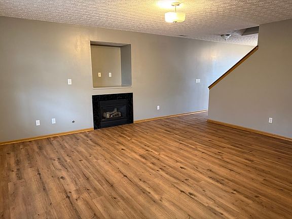 4th image of 315 Saratoga St