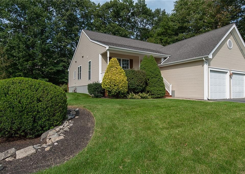 30 Rimwood Dr Smithfield RI Zillow