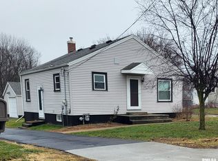 1716 N 17th St, Quincy, IL 62301