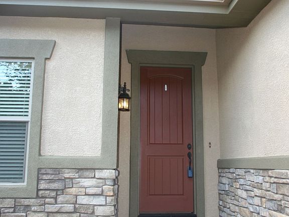 Near Level Entry