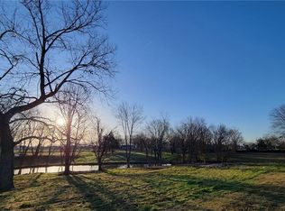 1829 N 7th St, Neodesha, KS 66757