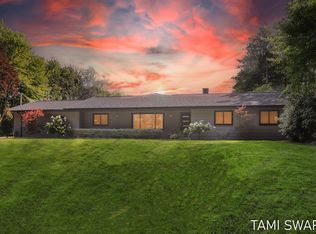 12146 168th Ave, Grand Haven, MI 49417