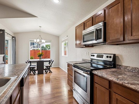 2nd image of 1037 E 25th St