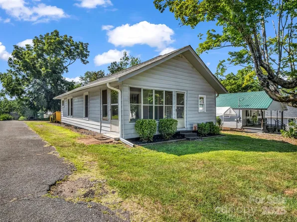 149 Wisconsin St, Spindale, NC 28160