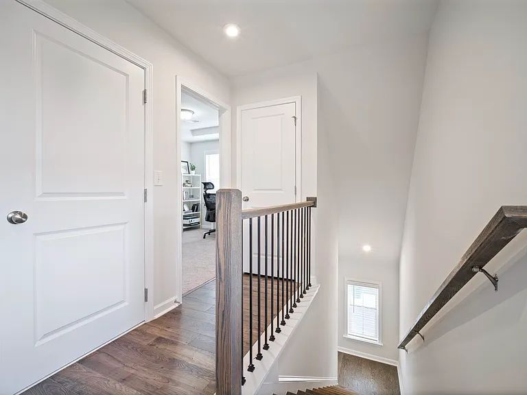 1595 Ridgebrook Downs — Photo 24