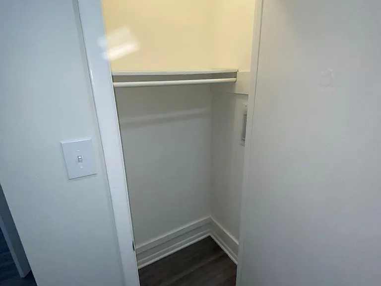 201 Main - Ackerman — Photo 6