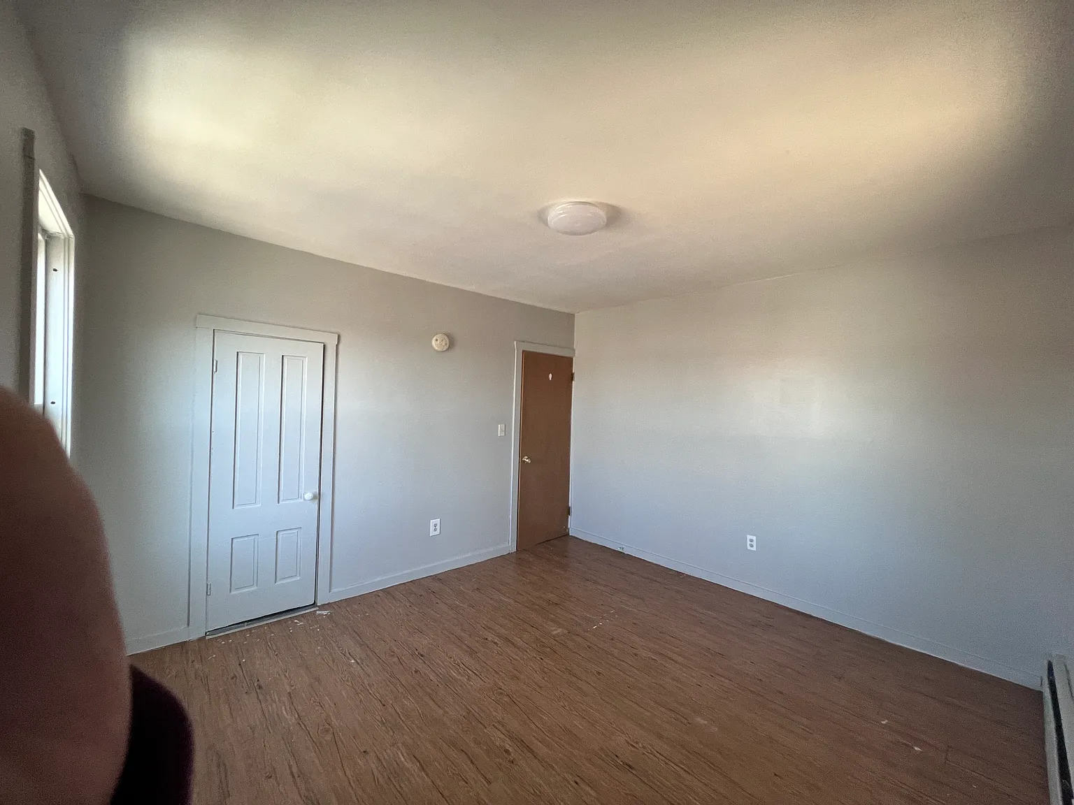 3 bed, $1,650 — Photo 2