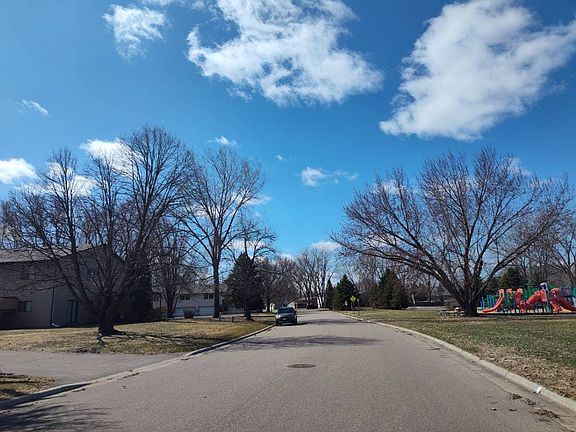 5th image of 4104 Austin St NE