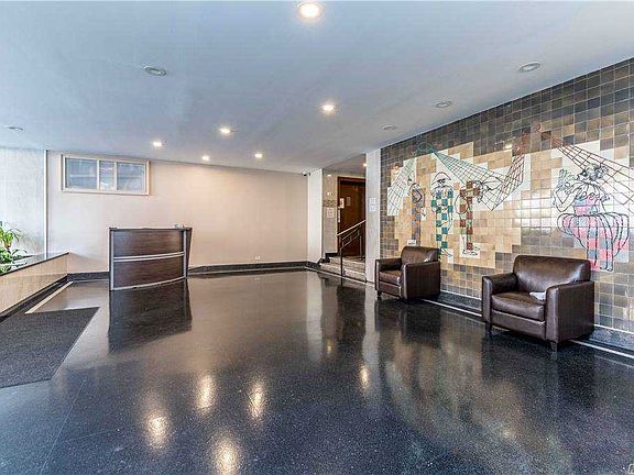 3rd image of 63-84 Saunders St #2A