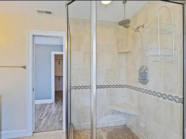 542 River St #2, Hampton, VA 23669