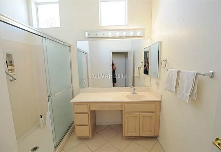 10801 Date Creek Ave — Photo 11