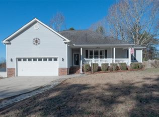 737 Williamsdale Rd, Graham, NC 27253