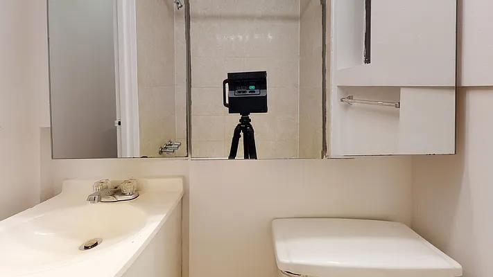 Rented by Bond New York | media 23