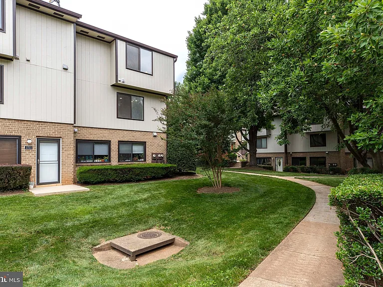 1709 Westwind Way #10B — Photo 25