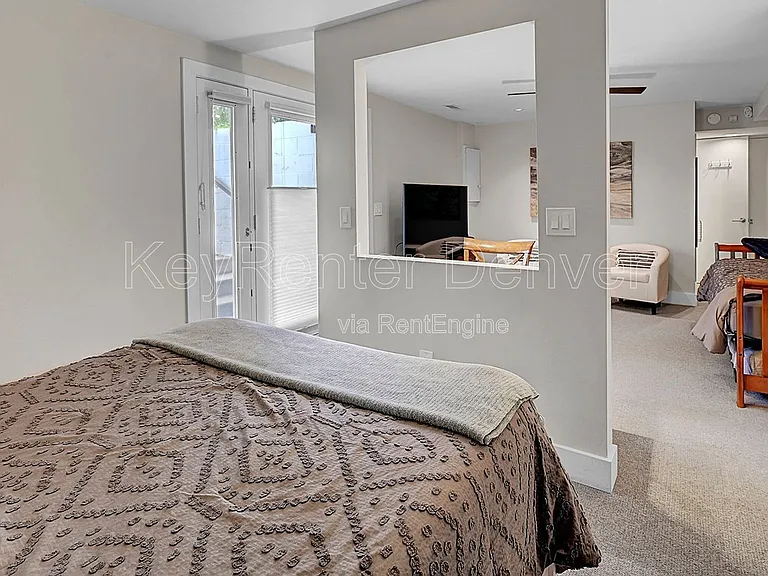 3427 Iris Ct — Photo 17