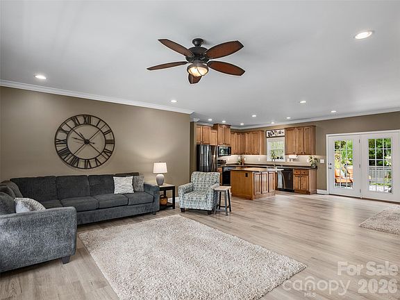 5th image of 64 Luther Cove Rd