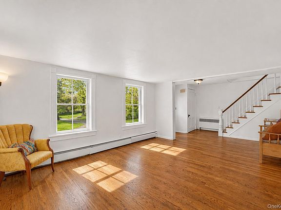 4th image of 1835 Jacob Road