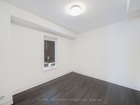3rd image of 1401 Clarriage Ct