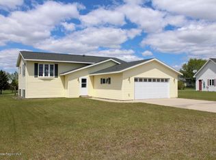 536 12th St NW, Perham, MN 56573