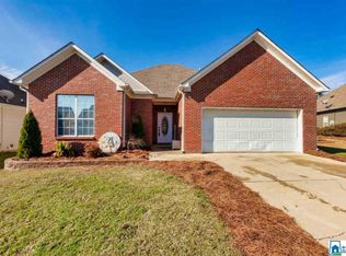 417 Waterford Highlands Way, Calera, AL 35040