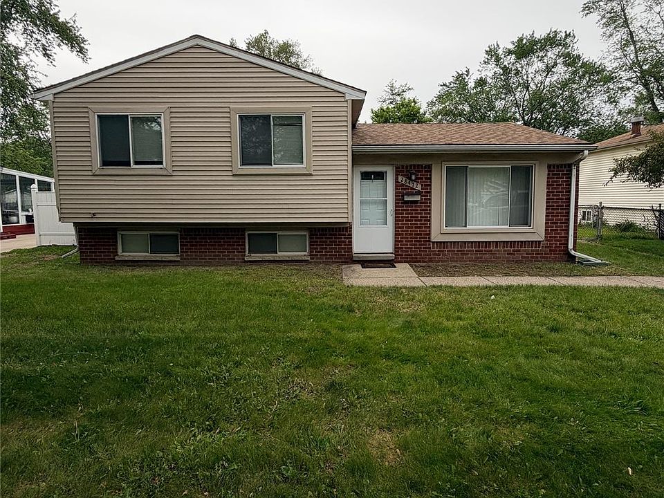 1st image of 28472 Greenview St