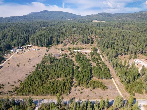 3692 Spring Valley Rd, Newport, WA 99156