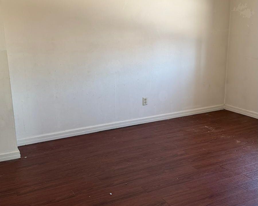 1st image of 64-66 8th St #64-66
