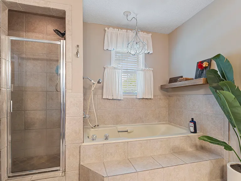 431 Duckworth Dr — Photo 18