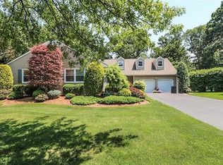 310 E Chestnut Ave, Metuchen, NJ 08840