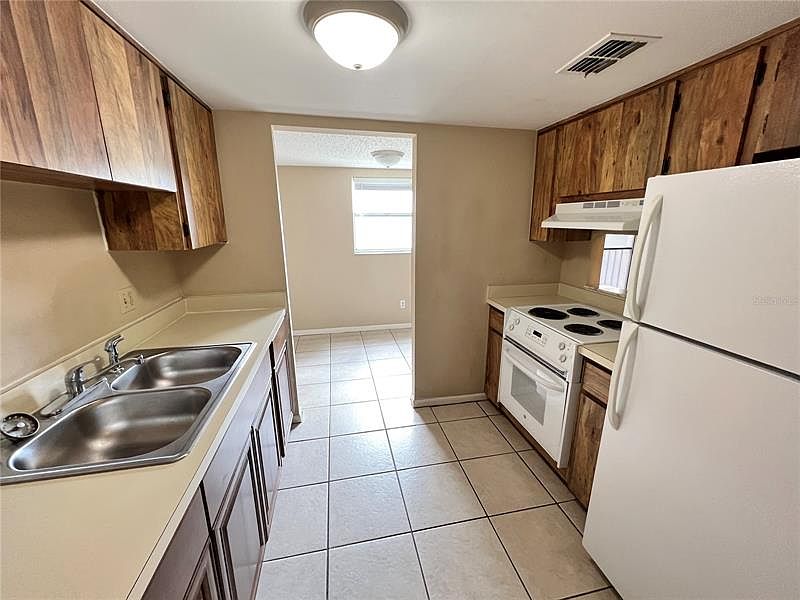 Royal Richey Village Condominiums Apartment Rentals Pt Richey, FL