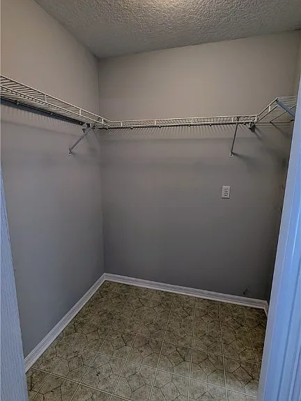 4565 N Allamandra Dr — Photo 26