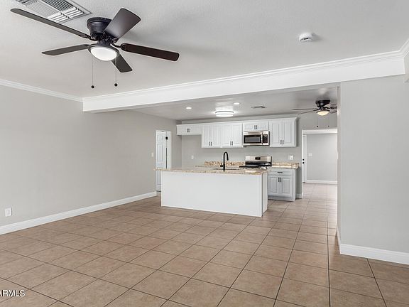 5th image of 3129 W SAN MIGUEL Avenue