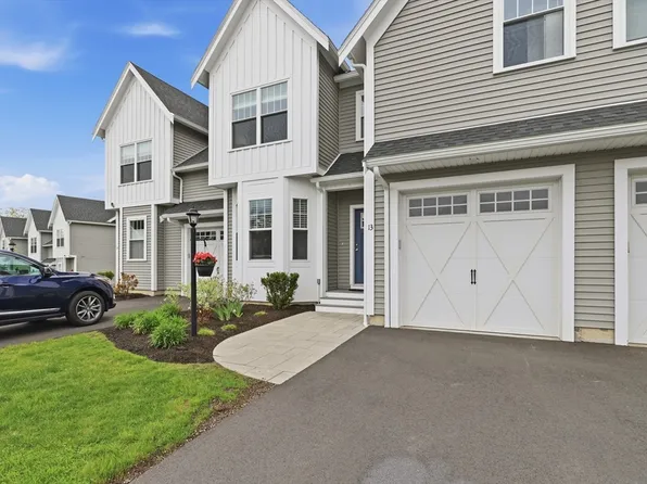 13 Paddock Ln #13, Woburn, MA 01801
