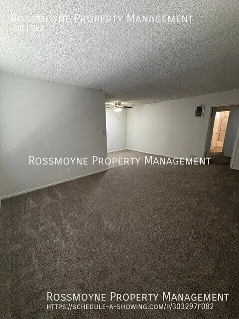 $2000.00 / 2 Bedroom 1 1/2 Bath Upper Unit (Glendale) — Photo 3