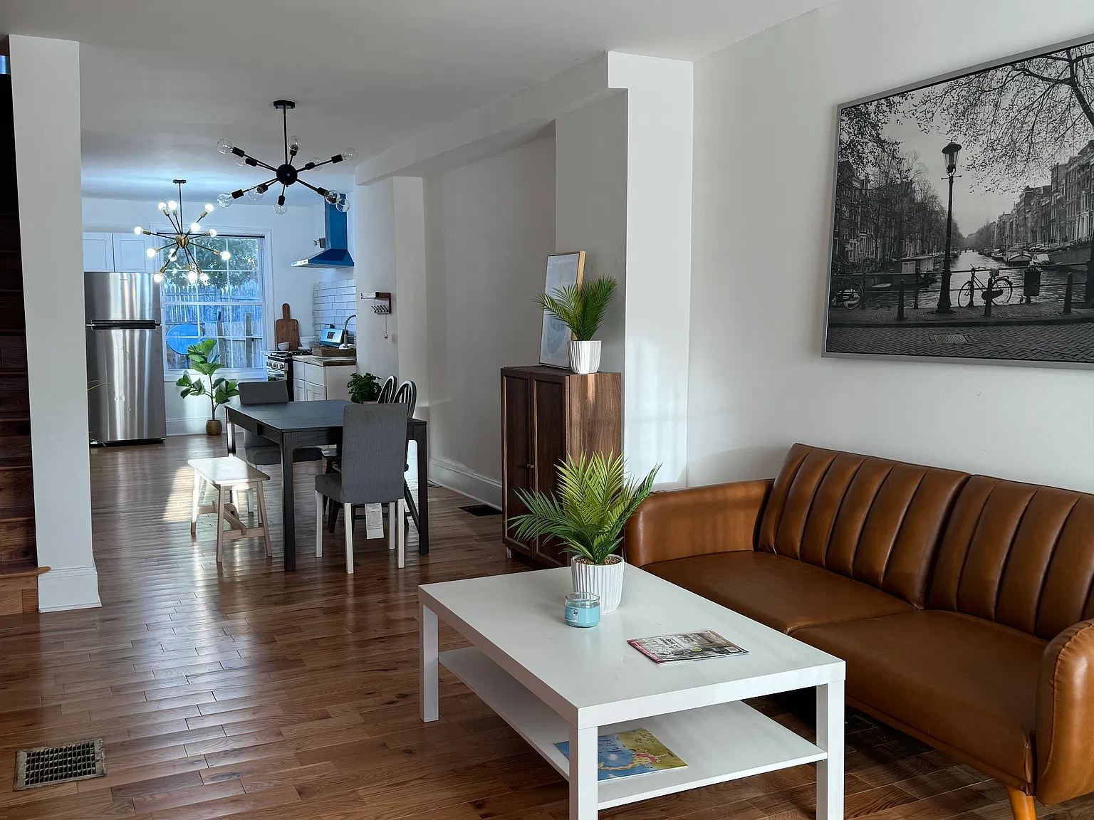 3 bed, 1092 sqft, $1,650 — Photo 3