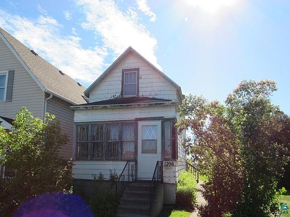 2nd image of 1206 Elm Ave