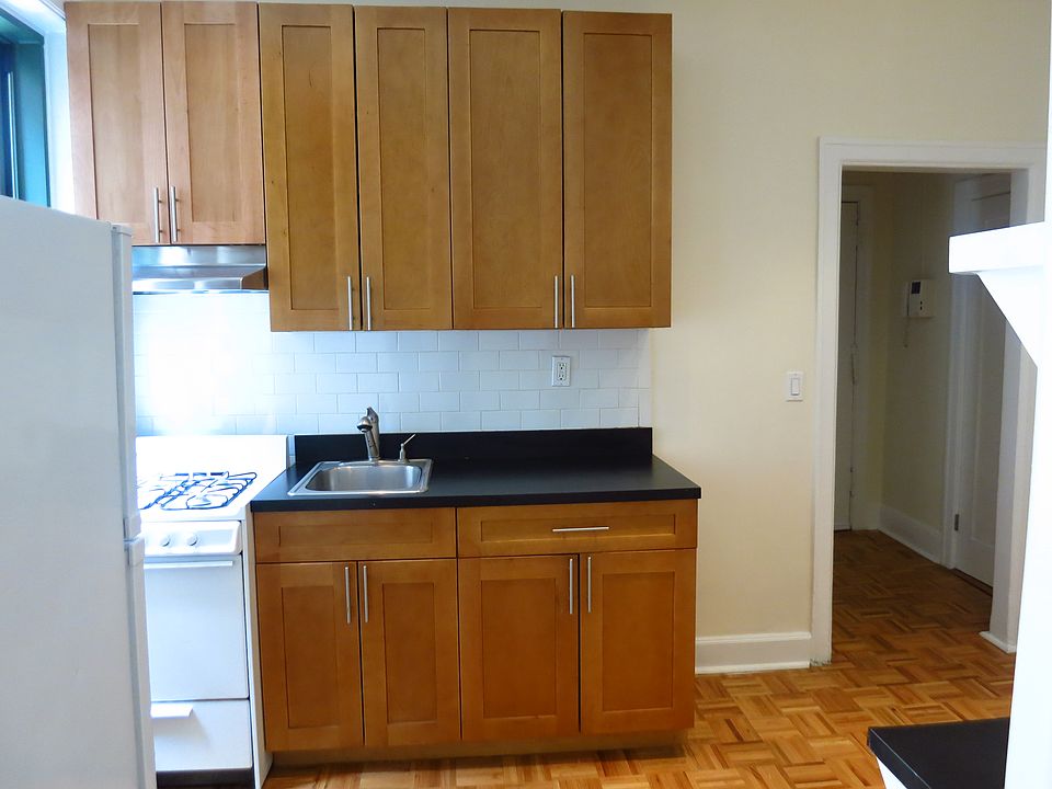 1st image of 539 E 78th St APT 3E