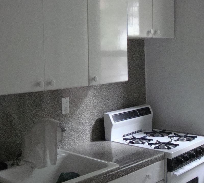 1st image of 330 W 55th St APT 3K