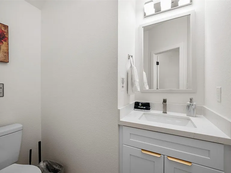 7089 Tierwester St — Photo 18