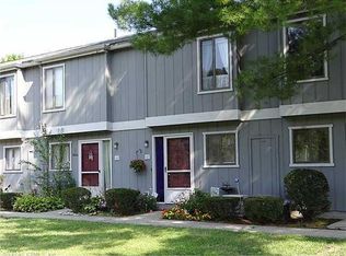 555 Russell Rd APT G45, Westfield, MA 01085