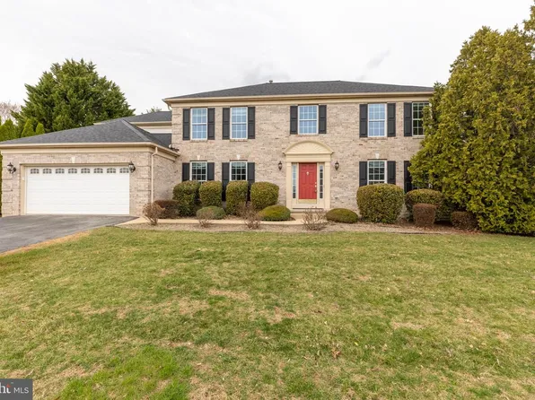 20 Hummingbird Ln, Newark, DE 19711