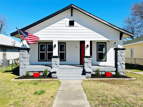 907 E 3rd St, Okmulgee, OK 74447