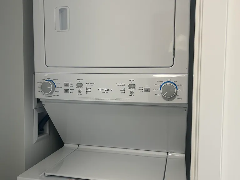 Washer & Dryer