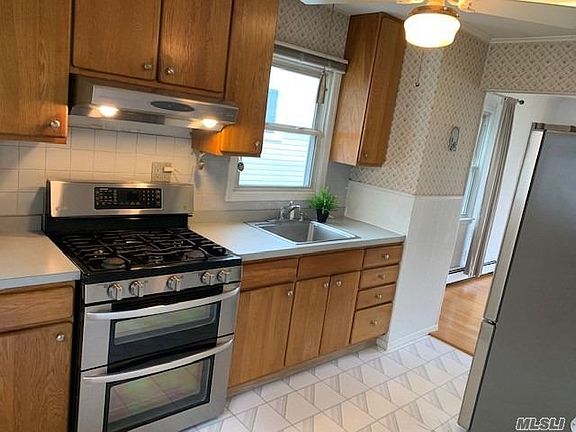 3rd image of 43 Kuhl Ave