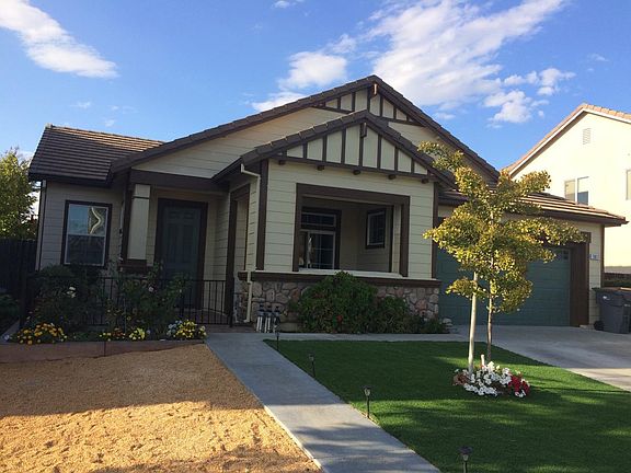 2nd image of 1817 Hardy Dr