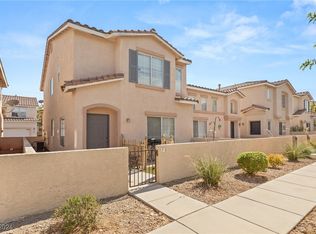 70 Belle Ridge Ave, Las Vegas, NV 89123
