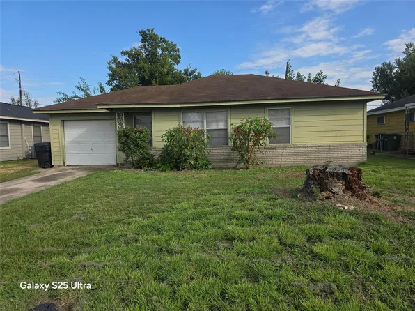 8519 Richcroft St, Houston, TX 77029