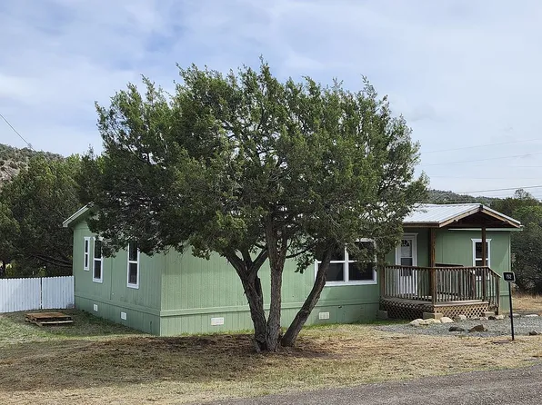 152 Little Smokey Rd, Capitan, NM 88316